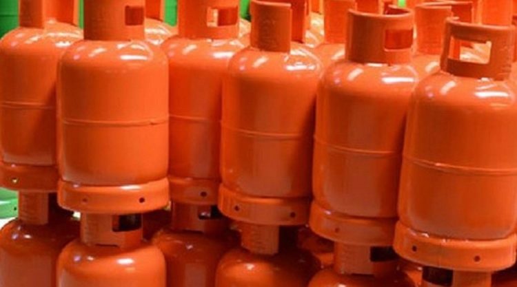 Gas