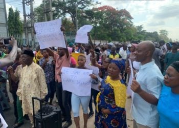 ‘Yan APC A Legas Sun Yi Zanga-zanga Kan Zargin Tinubu Da Kakaba Musu ‘Yan Takara