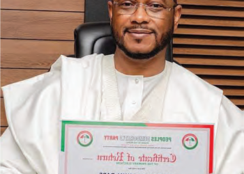 Dauda Lawal: Abubuwa 12 Game Da Dan Takarar PDP A Zamfara