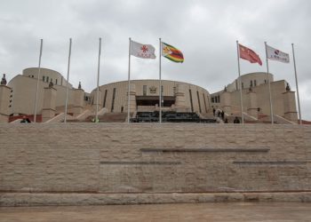 Shugaban Zimbabwe Ya Jinjinawa Kasar Sin Bisa Kammala Sabon Ginin Majalisar Dokokin Kasar