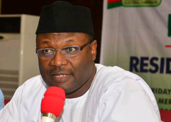 Zaben Osun: ‘Yan Nijeriya Na Kallon Mu – Mahmoud Ga Ma’aikatan INEC