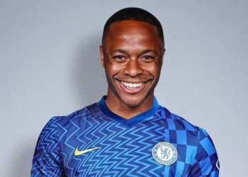 Chelsea Ta Sayi Sterling Daga Manchester City