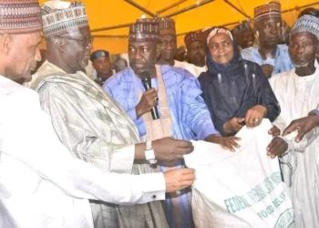 Gwamnatin Tarayya Ta Tallafa Wa Jihar Yobe Da Ton 360 Na Kayan Abinci