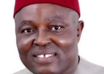 Kanin Gwamna Umahi Ya Yi Fatali Da Nadin Da Buhari Ya Masa Na Sakataren RMAFC