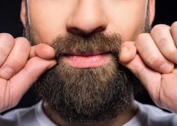 Zan Iya Shafa Magani Saboda Gemu Ya Fito? (Fatawa)