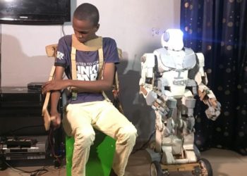 Wani Dalibin Sakandire Ya Hada Mutum-Mutumi Mai Motsi A Kano
