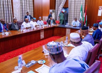 “Gwamnonin APC Ku Kwana Da Sanin Cewa Ba Zan Ce Uffan Ba A Zaben 2023” — Buhari