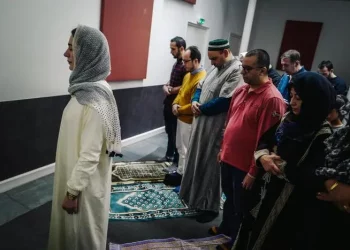 Mace Za Ta Iya Yin Limancin Sallah?