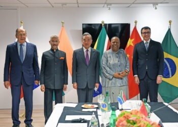 Ministan Wajen Kasar Sin Ya Halarci Taron Ministocin BRICS