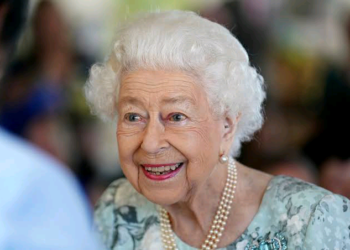 Saudiyya Ta Kama Mutumin Da Ya Yi Umrah Saboda Sarauniyar Ingila