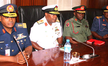 Buhari Ya Umarci Manyan Hafshoshin Soji Da Su Koma Yankin Arewa Maso Gabas