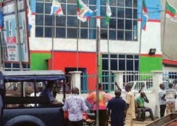 Daraktocin Da APC Ta Kora Sun Yi Zargin An Handame Biliyoyi A Jam’iyyar