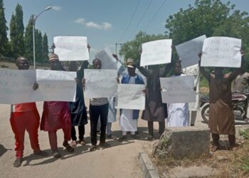 Dalibai Sun Yi Zanga-Zanga Kan Korarsu Daga Cibiyar Koyar Da Sana’o’i Ta Dangote A Kano