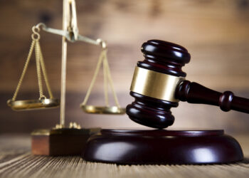 Kotu Ta Tsare Hamshakin Dankasuwa Kan Zargin Yi Wa Karamar Yarinya Fyade
