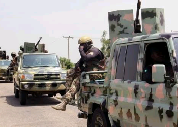 ‘Yan Ta’adda Sun Kone Motoci 20 Yayin Da Sojoji Suka Fatattaki ISWAP A Borno 