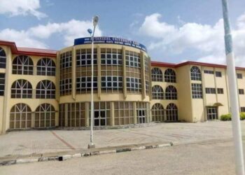 An Raba Wa Dalibai 887 Kyutar 30,000 A Makarantar Khalifa Isyaku Rabi’u