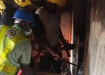 Mahaifi Ya Banka Wa ‘Ya’yan Matarsa 5 Wuta Kan Sabani Da Mahaifiyarsu A Ondo