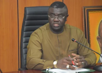 Gwamnoni Ne Ke Jefa ‘Yan Nijeriya Cikin Kangin Talauci – Minista