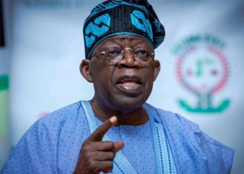 Ba Na Duba Kafafen Sada Zumunta Saboda Suna Daga Min Hankali – Tinubu 