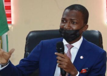 Sauya Fasalin Naira Zai Karya Darajar Dalar Amurka Zuwa Naira 200 Duk Daya – EFCC