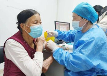 Yawan Tsofaffi Masu Sama Da Shekaru 60 A Sin Da Suka Karbi Alluran Rigakafin COVID-19 Ya Zarce Miliyan 240