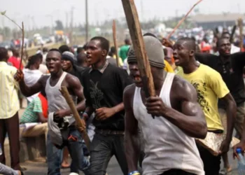 An Shiga Firgici: ’Yan Bindiga Sun Cinna Wa Fadar Iree Wuta A Osun