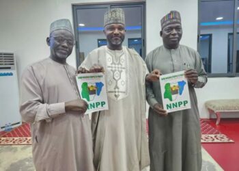 Da Dumi-Dumi: ‘Yan Majalisar Dokokin Jihar Gombe 2 Sun Fice Daga APC Sun Koma NNPP