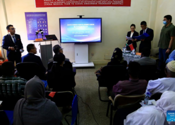 Tawagar Jami’an Lafiya Sinawa Ta Shirya Horo Kan Kula Da Marasa Lafiya Dake Cikin Yanayi Mai Tsanani A Sudan