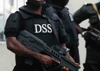 DSS Ta Kama Wasu Ma’aikatan Banki Masu Hada-hadar Sayar Da Sabbin Kudaden Naira
