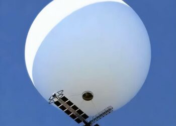 Me Ya Sa Amurka Ta Ga Balan-balan A Samaniya A Tsayin Mita 18000 A Maimakon Gajimare Mai Guba A Samaniyar Ohio Dake Kasar?