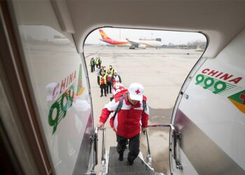 Sin Ta Ba Da Agajin Kayayyakin Aikin Jinya Ga Syria