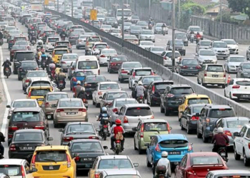 Karancin Mai: Kungiyoyin Sufuri Za Su Yi Zanga-Zanga A Hedikwatar NNPC 