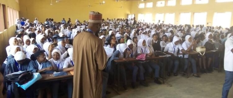 Makarantun kiwon lafiya