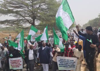 Zanga-Zanga Ta Barke A Abuja Kan Hukuncin Kotun Koli Na Hana Dakatar Da Sauyin Kudi