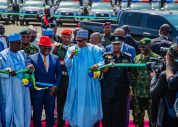 Zaben 2023: Buhari Ya Kaddamar Da Motocin Sintiri A Lokacin Gudanar Da Zabe Guda 127