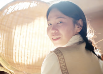 Liu Xiabing: Matashiyar Da Ke Kokarin Raya Sana’ar Gargajiya Ta Yin Saka Da Gora