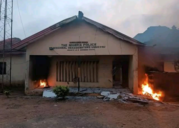 ‘Yan Bindiga Sun Tarwatsa Ofishin ‘Yansanda, Sun Kashe ‘Yansanda 3 A Anambra