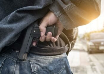 Ya Harbi Saurayin Kanwarsa A Matsayin Gargadi