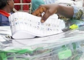 INEC Ta Dage Zaben Shugaban Kasa Da Na ‘Yan Majalisun Tarayya Zuwa Yau Lahadi A Yenagoa