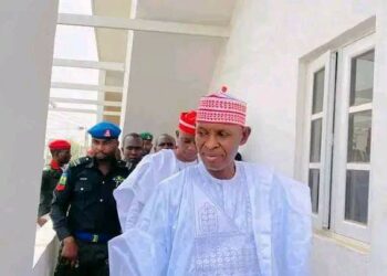 Ku Dakata Da Gine-Gine A Filayen Gwamnati Da Makarantu – Abba Gida-Gida