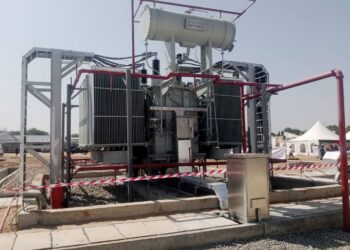 Buhari Zai Kaddamar Da Wutar Lantarki Mai Amfani Da Gas Da Jajen Gobarar Kasuwar Borno