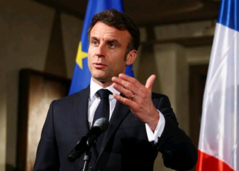 Shugaban Faransa Zai Yi Ziyarar Kwanaki 5 A Afrika