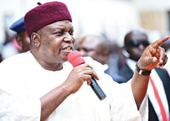 Gwamna Mai Barin Gado Da Zababbe Sun Fara Cacar Baki Kan Albashin Ma’aikata A Taraba