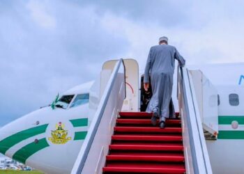 Buhari Zai Tafi Saudiyya Ziyarar Aiki Da Umrah