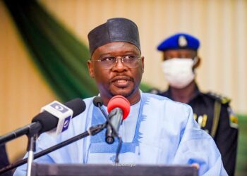 Zaben Adamawa: A Hukunta Kwamishinan Zaben Adamawa -Fintiri
