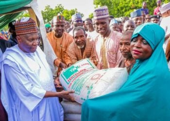 Daminar Bana: Gwamnan Gombe Ya Kaddamar Da Sayar Da Taki Mai Rahusa