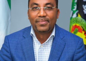 Yadda Jaridar Daily Champion Ta Karrama Shugaban NPA, Mohammed Bello-Koko