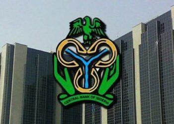 Da Ɗumi-ɗuminsa: CBN Ya Ƙaryata Batun Karya Darajar Naira