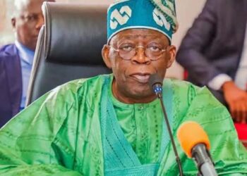 Yanzu-yanzu: Tinubu Na Ganawa Ta Farko Da Shugabannin Tsaro