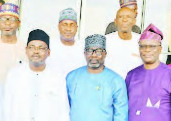 Gwamnatin Gombe Za Ta Dauki Sababbin Ma’aikatan Lafiya 200